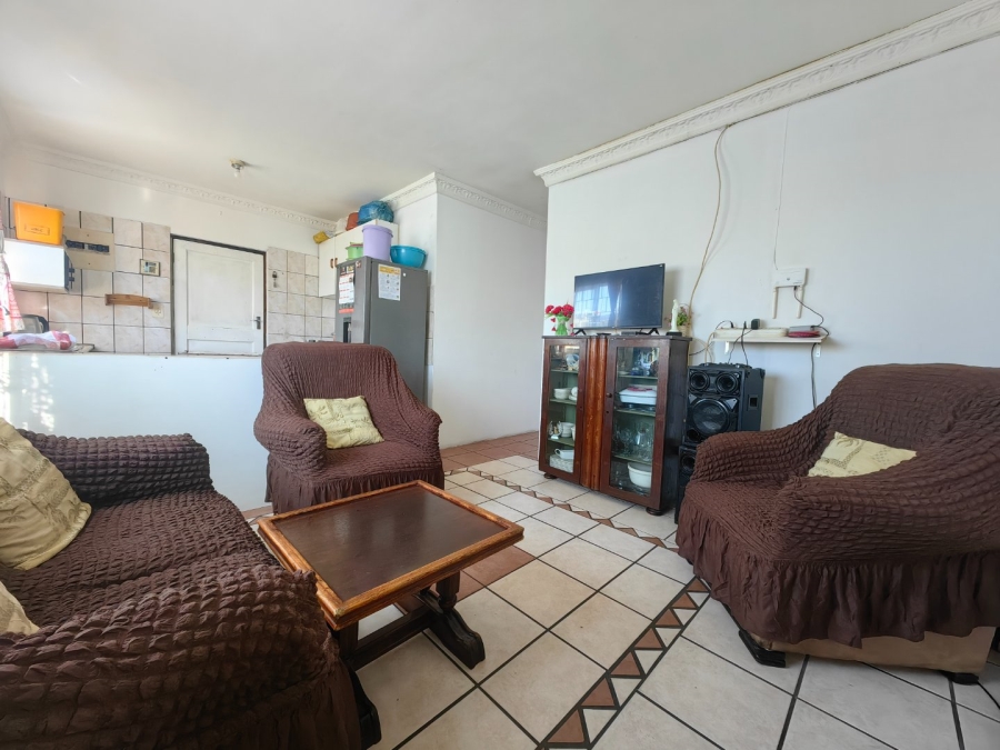 3 Bedroom Property for Sale in Lavender Hill Western Cape